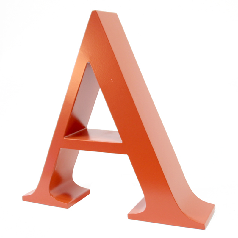 Letra decorativa "A" en aluminio